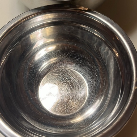 Set Of 3 Mixing Bowls Stainless Steel Gently Loved Condition Final Sale - Picture 2 of 9